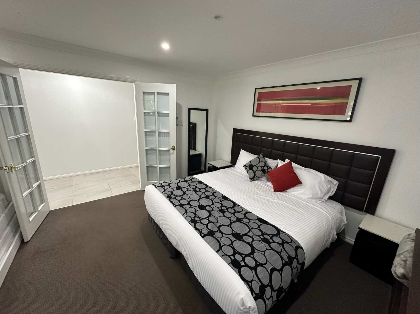 Berrima Retreat_King Bed