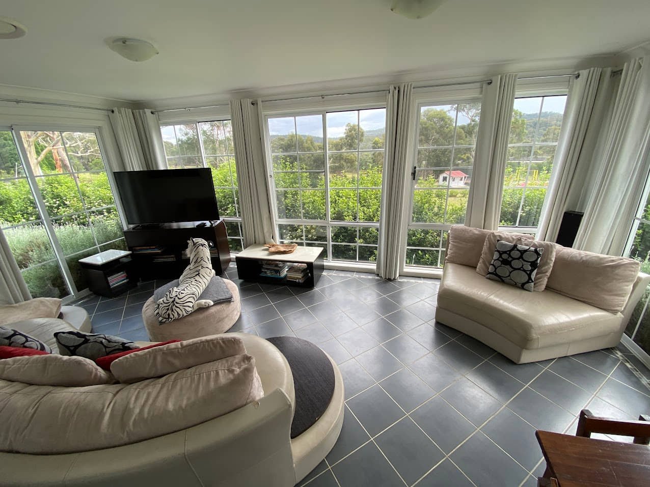 Multiple Dining and Lounge Spaces at Berrima Retreat
